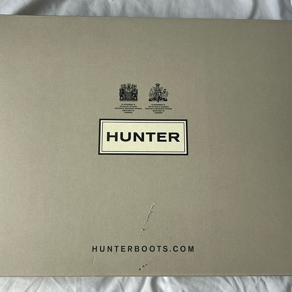 Size 4 youth hunter boots for girls used